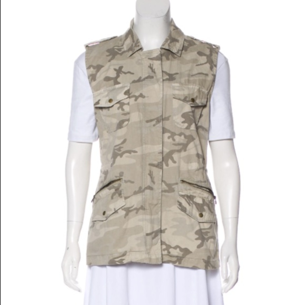 Velvet-Brand Camouflage Zip-up Vest